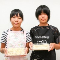 9 手打うどん作り体験教室 2015年9月 92.jpg – イリコスキー製麺所