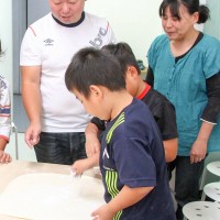 20151004-2 手打うどん作り体験教室 2015年10月 20151004-2.jpg – イリコスキー製麺所