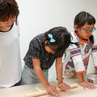 20151004-5 手打うどん作り体験教室 2015年10月 20151004-5.jpg – イリコスキー製麺所