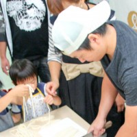 20151012-2 手打うどん作り体験教室 2015年10月 20151012-2.jpg – イリコスキー製麺所