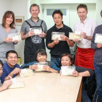 4 手打うどん作り体験教室 2015年12月 41.jpg – イリコスキー製麺所