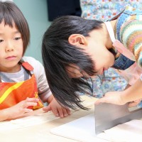 20160117-13 手打うどん作り体験教室 2016年1月 20160117-13.jpg – イリコスキー製麺所