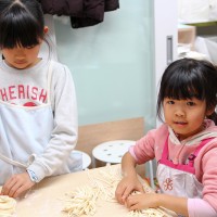 20160117-15 手打うどん作り体験教室 2016年1月 20160117-15.jpg – イリコスキー製麺所