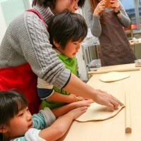 20160124-11 手打うどん作り体験教室 2016年1月 20160124-11.jpg – イリコスキー製麺所