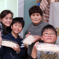 20160220-5 手打うどん作り体験教室 2016年2月 20160220-5.jpg – イリコスキー製麺所