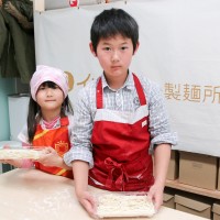 20160319-10 手打うどん作り体験教室 2016年3月 20160319-10.jpg – イリコスキー製麺所