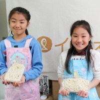20160320-9 手打うどん作り体験教室 2016年3月 20160320-9.jpg – イリコスキー製麺所