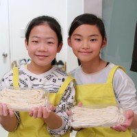 20160401-10 手打うどん作り体験教室 2016年4月 20160401-10.jpg – イリコスキー製麺所