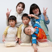 20160411-3 手打うどん作り体験教室 2016年4月 20160411-3.jpg – イリコスキー製麺所