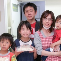 20160504-12 手打うどん作り体験教室 2016年5月 20160504-12.jpg – イリコスキー製麺所