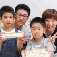 20160528-3 手打うどん作り体験教室 2016年5月 20160528-3.jpg – イリコスキー製麺所