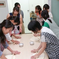 20160621-3 手打うどん作り体験教室 2016年6月 20160621-3.jpg – イリコスキー製麺所