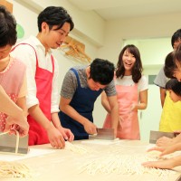 20160730-1 手打うどん作り体験教室 2016年7月 20160730-1.jpg – イリコスキー製麺所
