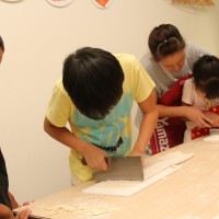 20160802-6 手打うどん作り体験教室 2016年8月 20160802-6.jpg – イリコスキー製麺所