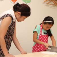 20160810-3 手打ちうどん作り体験教室 2016年8月 20160810-3.jpg – イリコスキー製麺所