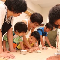 20160812-3 手打ちうどん作り体験教室 2016年8月 20160812-3.jpg – イリコスキー製麺所