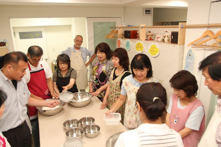 阿鼻叫喚の…？ 手打ちうどん作り体験教室 2016年9月 20160916-2.jpg – イリコスキー製麺所