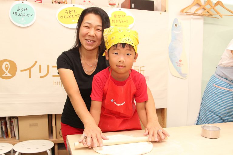 阿鼻叫喚の…？ 手打ちうどん作り体験教室 2016年9月 20160917-10.jpg – イリコスキー製麺所