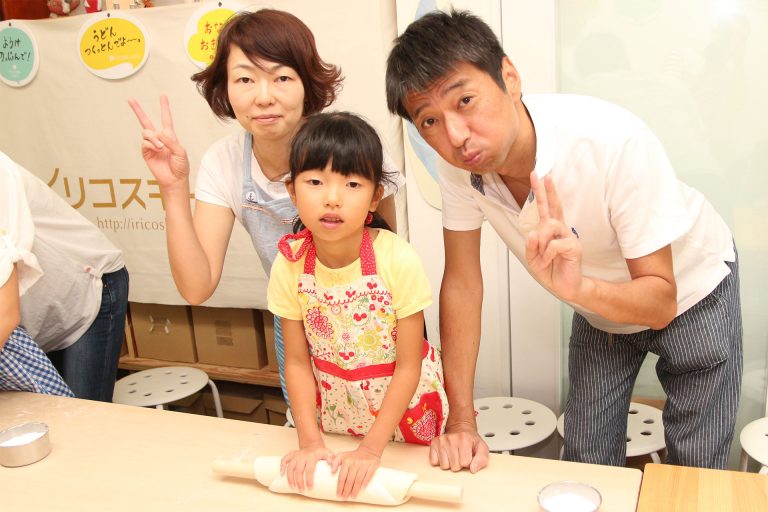 阿鼻叫喚の…？ 手打ちうどん作り体験教室 2016年9月 20160917-13.jpg – イリコスキー製麺所