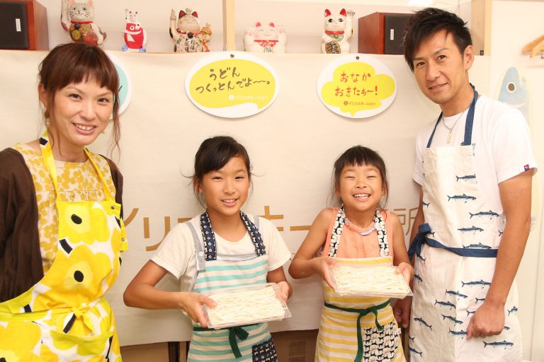 阿鼻叫喚の…？ 手打ちうどん作り体験教室 2016年9月 20160918-9.jpg – イリコスキー製麺所