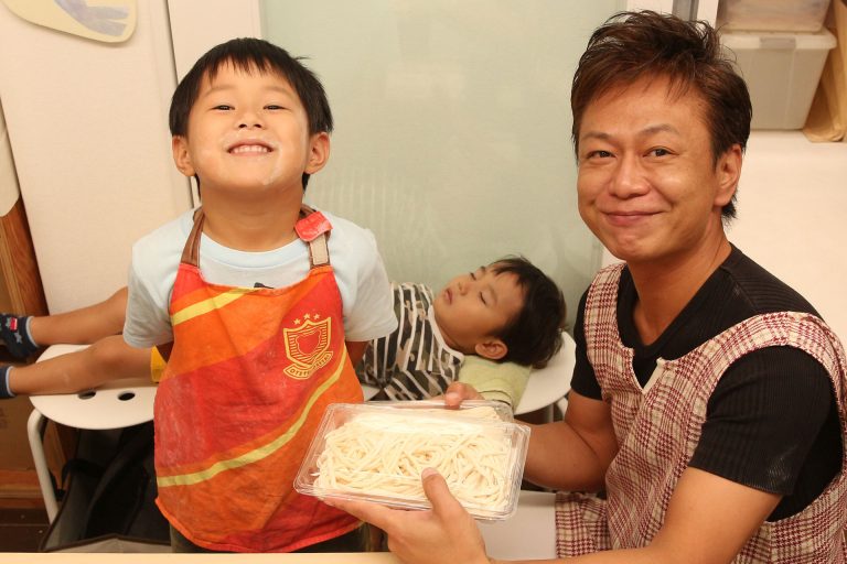 阿鼻叫喚の…？ 手打ちうどん作り体験教室 2016年9月 20160924-5.jpg – イリコスキー製麺所