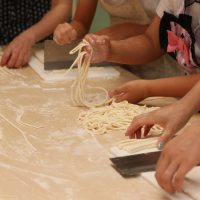 20161003-4 手打ちうどん作り体験教室 2016年10月 20161003-4.jpg – イリコスキー製麺所