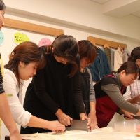 20161028-3 手打ちうどん作り体験教室 2016年10月 20161028-3.jpg – イリコスキー製麺所