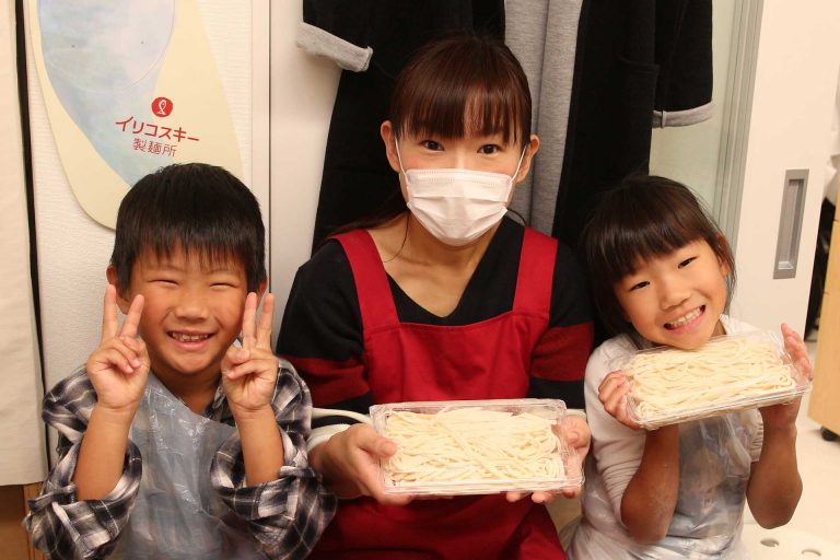 出張体験教室の下見に 手打ちうどん作り体験教室 2016年10月 20161030-7.jpg – イリコスキー製麺所