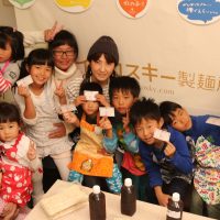 20161106-10 手打ちうどん作り体験教室 2016年11月 20161106-10.jpg – イリコスキー製麺所