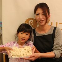 20161113-17 手打ちうどん作り体験教室 2016年11月 20161113-17.jpg – イリコスキー製麺所