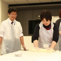 20161205-11 出張手打ちうどん作り体験 2016年12月5日 20161205-11.jpg – イリコスキー製麺所
