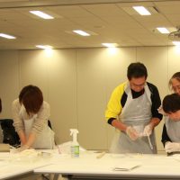 20161205-17 出張手打ちうどん作り体験 2016年12月5日 20161205-17.jpg – イリコスキー製麺所
