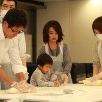 20161205-9 出張手打ちうどん作り体験 2016年12月5日 20161205-9.jpg – イリコスキー製麺所