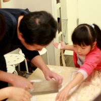 20161225-11 手打ちうどん作り体験教室 2016年12月 20161225-11.jpg – イリコスキー製麺所