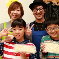 20161225-19 手打ちうどん作り体験教室 2016年12月 20161225-19.jpg – イリコスキー製麺所