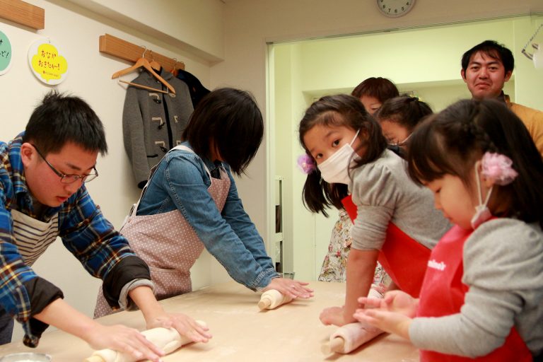 きれいなお団子、できました 手打ちうどん作り体験教室 2016年12月 20161229-1.jpg – イリコスキー製麺所