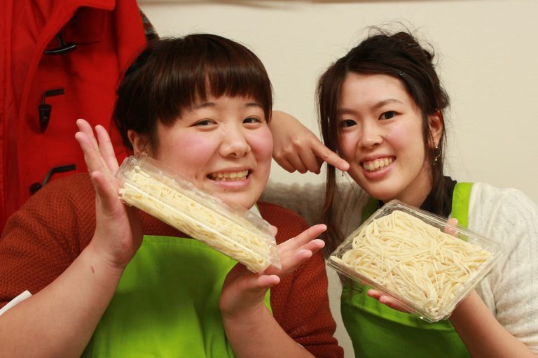 きれいなお団子、できました 手打ちうどん作り体験教室 2016年12月 20161230-10.jpg – イリコスキー製麺所