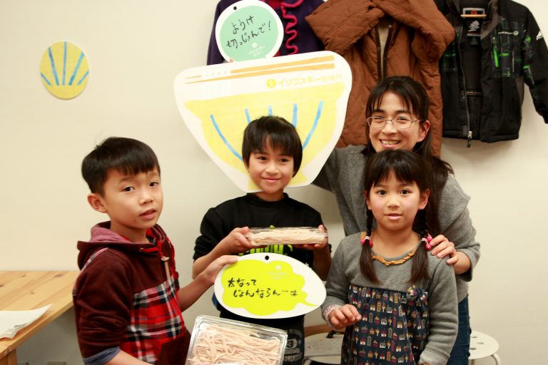 きれいなお団子、できました 手打ちうどん作り体験教室 2016年12月 20161230-6.jpg – イリコスキー製麺所