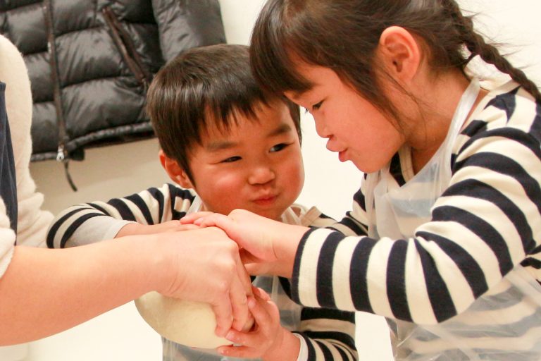 帰省先からお戻りになる前に 手打ちうどん作り体験教室 2017年1月 20170115-1.jpg – イリコスキー製麺所