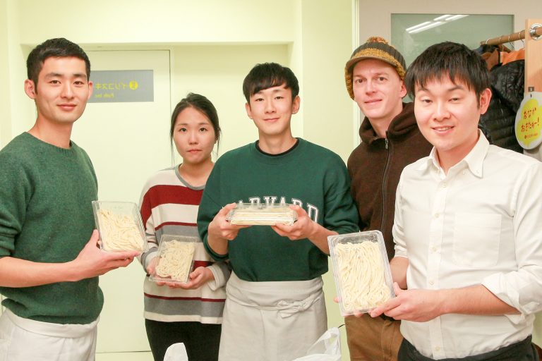 帰省先からお戻りになる前に 手打ちうどん作り体験教室 2017年1月 20170122-13.jpg – イリコスキー製麺所