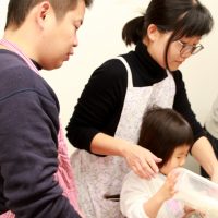 二人のおばあちゃんと一緒に 手打ちうどん作り体験教室 2017年2月 20170212-3.jpg – イリコスキー製麺所