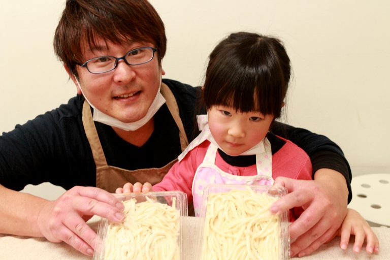 おうどんの忘れ物は悲しすぎ… 手打ちうどん作り体験教室 2017年2月 20170213-4.jpg – イリコスキー製麺所