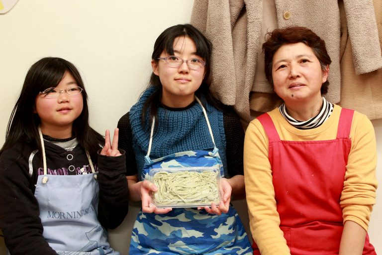 おうどんの忘れ物は悲しすぎ… 手打ちうどん作り体験教室 2017年2月 20170219-12.jpg – イリコスキー製麺所