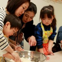 お友達とつれだって 手打ちうどん作り体験教室 2017年3月 20170304-6.jpg – イリコスキー製麺所