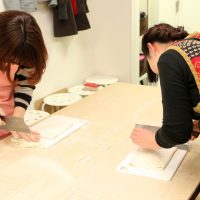 あやしそうなおっちゃんで失礼しましたｗ 手打ちうどん作り体験教室 2017年3月 20170310-4.jpg – イリコスキー製麺所