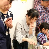 団体様の多い三連休・中日です 手打ちうどん作り体験教室 2017年3月 20170319-3.jpg – イリコスキー製麺所