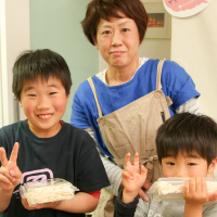 チビちゃんは所長の位置で 手打ちうどん作り体験教室 2017年4月 20170405-8.png – イリコスキー製麺所