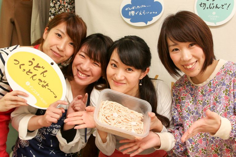 「これからも続けてください！」 手打ちうどん作り体験教室 2017年4月 20170409-7.jpg – イリコスキー製麺所