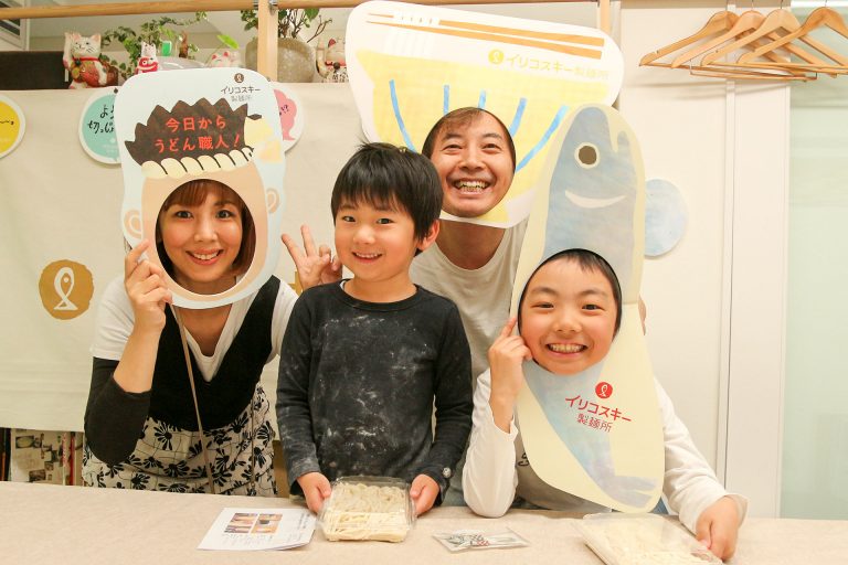 「これからも続けてください！」 手打ちうどん作り体験教室 2017年4月 20170429-8.jpg – イリコスキー製麺所