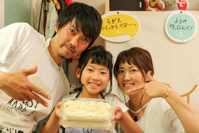 「これからも続けてください！」 手打ちうどん作り体験教室 2017年4月 20170430-5.jpg – イリコスキー製麺所
